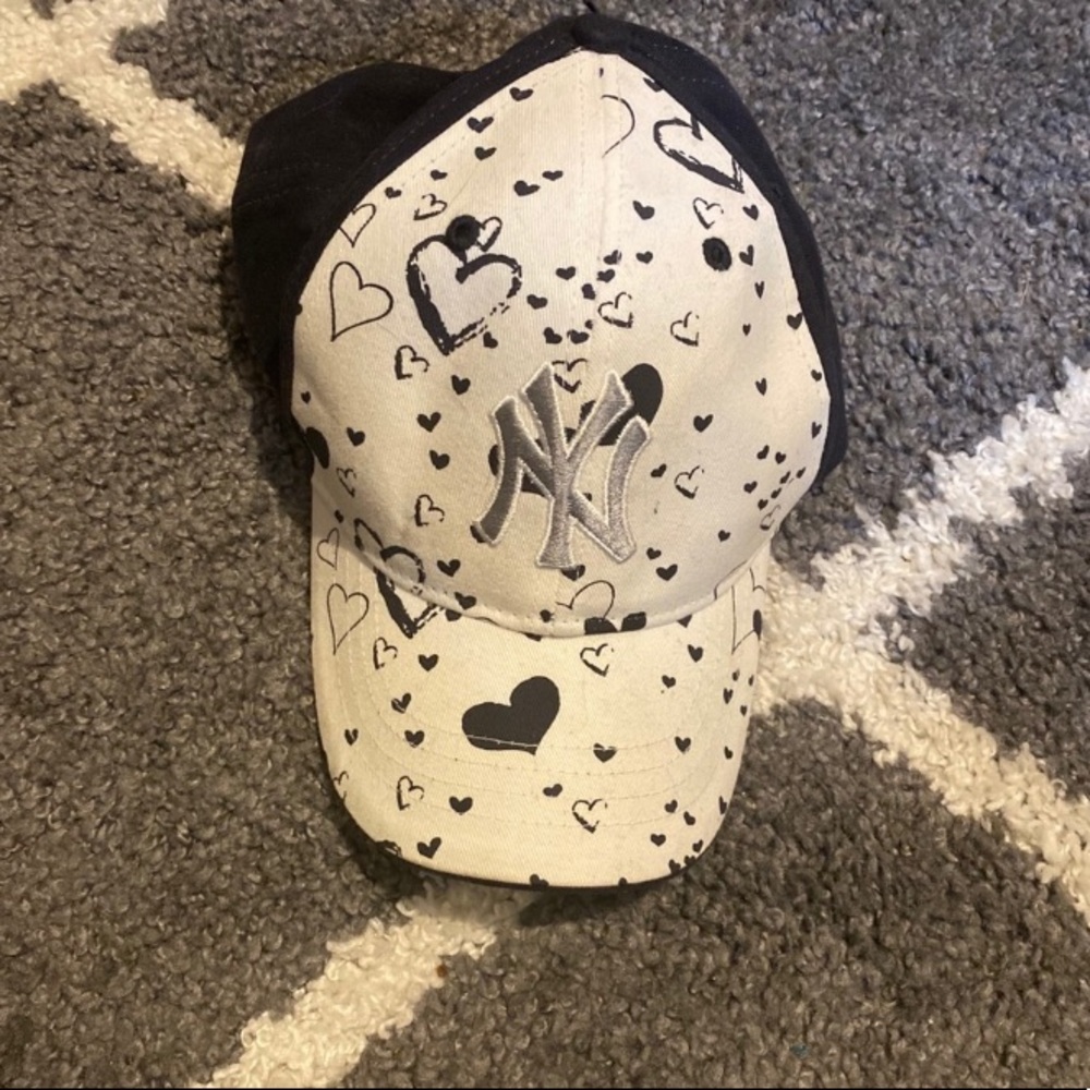 Girls’ Yankee Hat